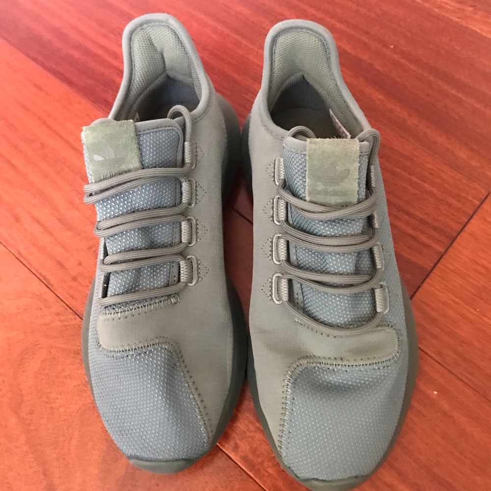 Adidas tubular lifestyle shoe - green